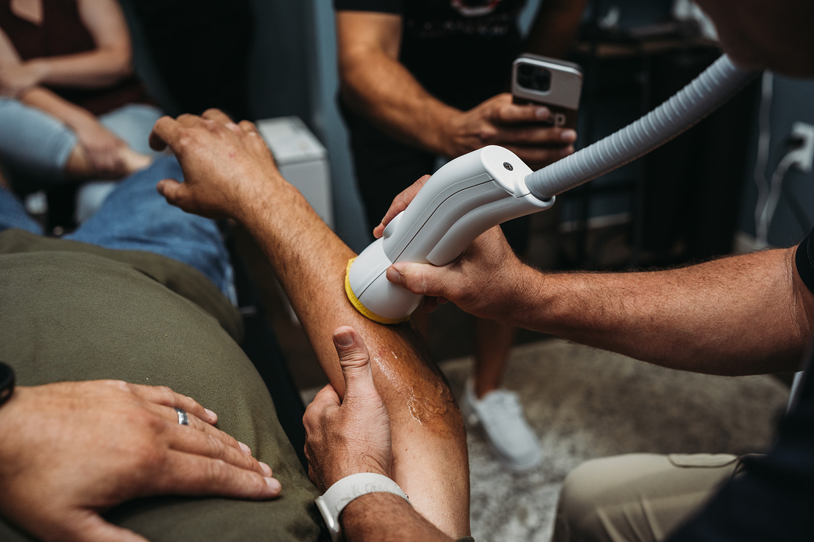Breaking the Pain-Inflammation Cycle: SoftWave Therapy's Approach to Sustainable Pain Relief