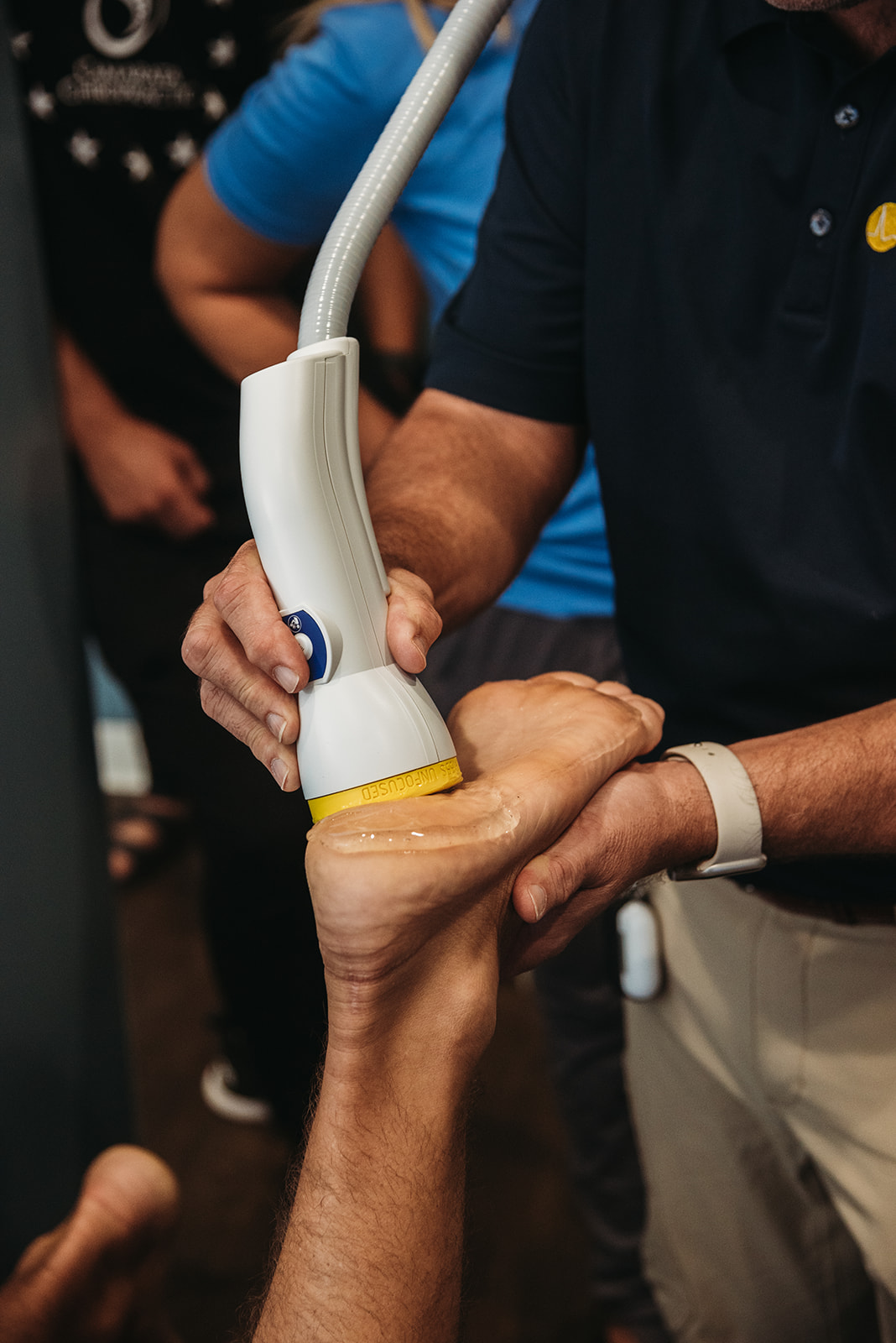 Choosing the Best Treatment: How SoftWave Therapy Surpasses Laser Therapy for Musculoskeletal Issues